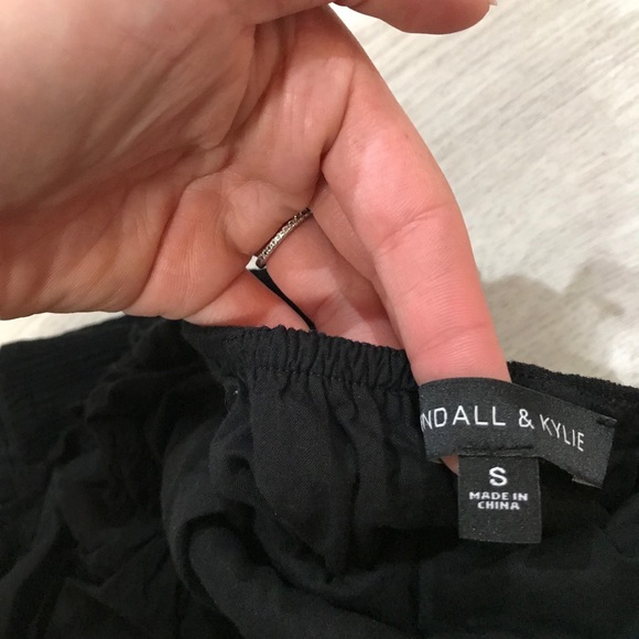 KENDALL & KYLIE black halter romper - Picture 4 of 4